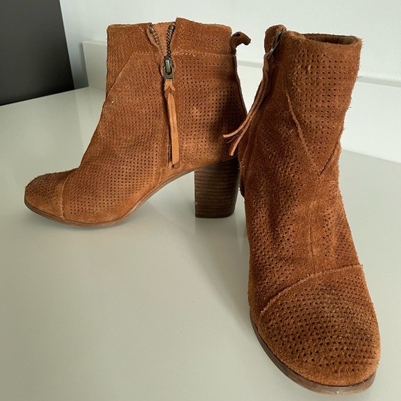 TOMS Marina Suede Booties in Tan - Picture 5 of 9